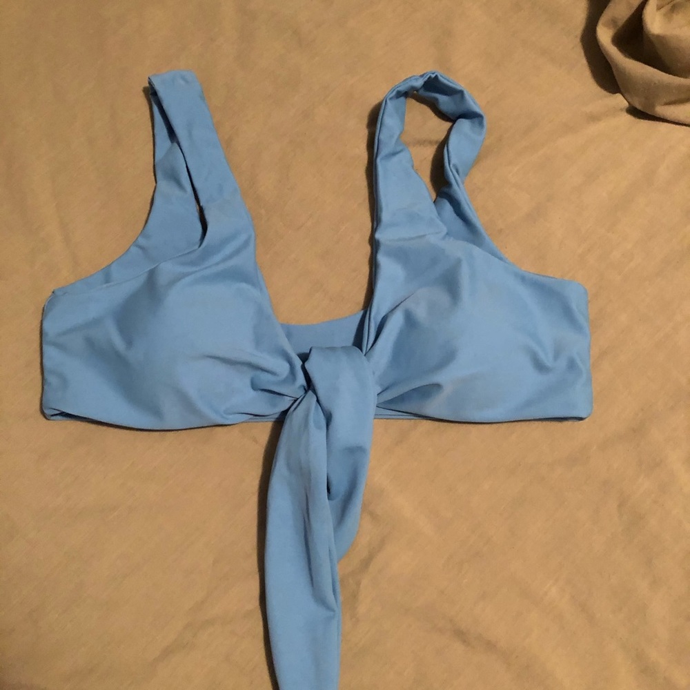 Medium shein bikini top